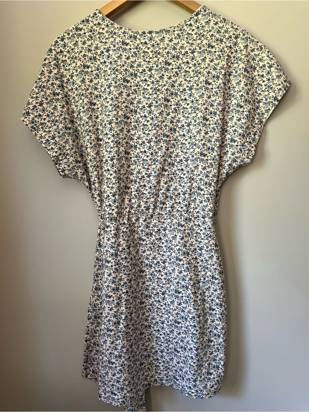 Sézane Samantha Floral Blue Wrap Dress - Picture 5 of 5